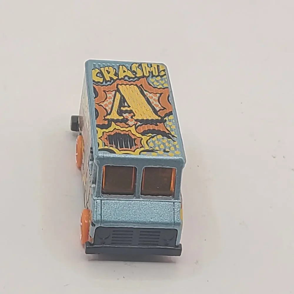 2012 Hot Wheels loose 1976 Combat Medic Crash Vroom Collectible Toy Car
